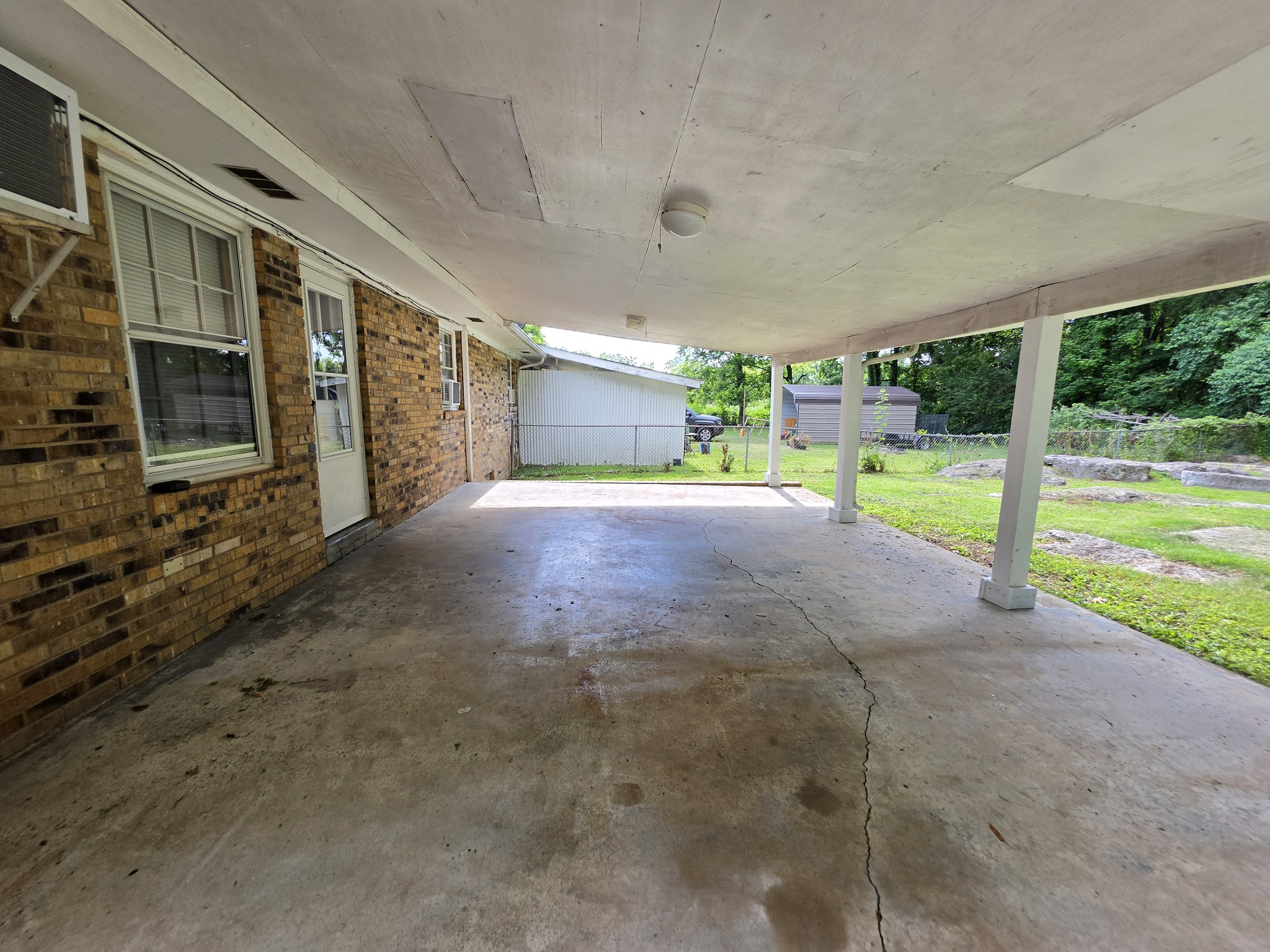5386 Franklin Road Murfreesboro, TN 37128 - Photo 13 of 14 a view of a yard with porch