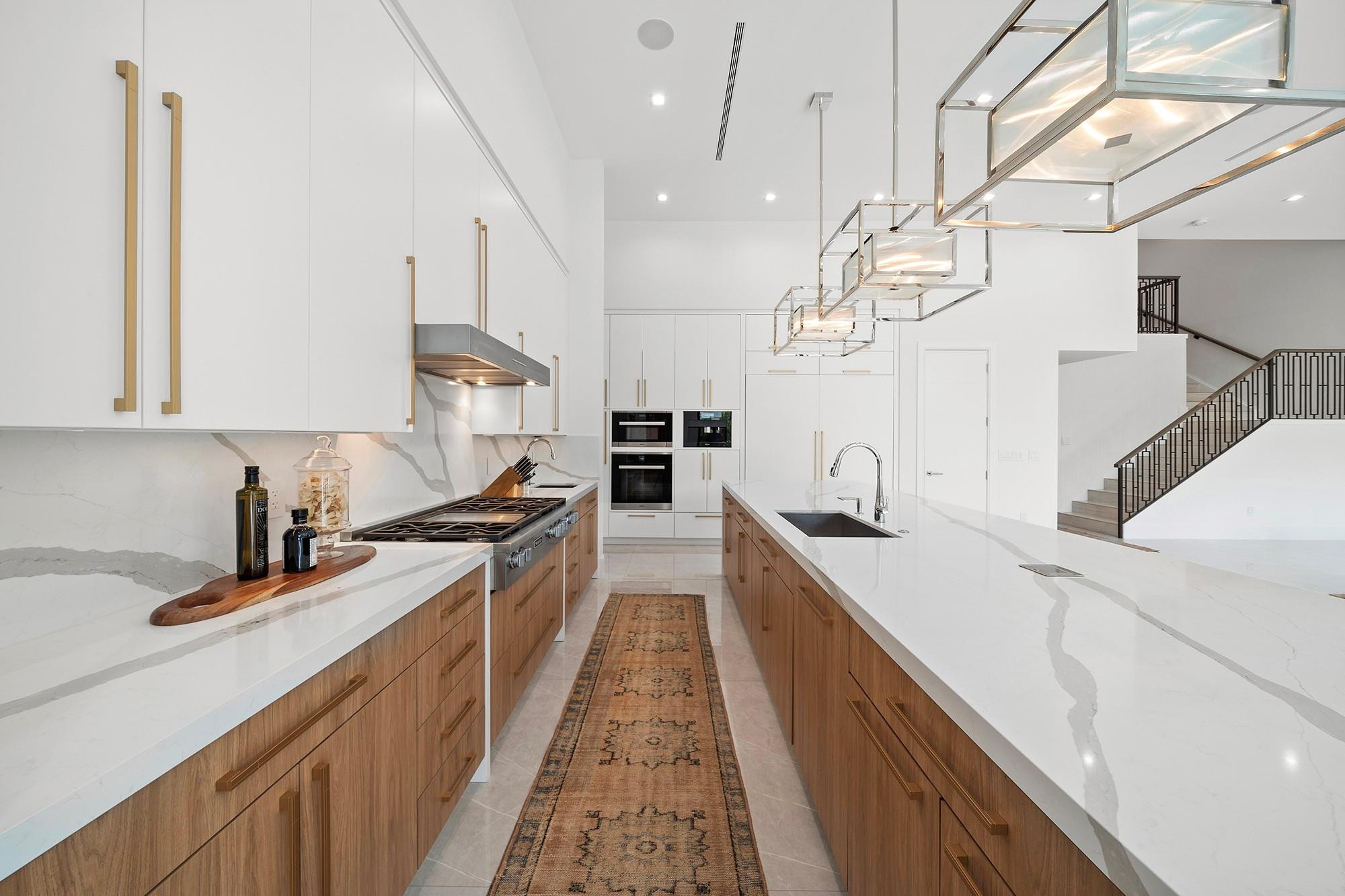 231 Thatch Palm Drive Boca Raton, FL 33432 - Photo 15 of 99 Photo 15