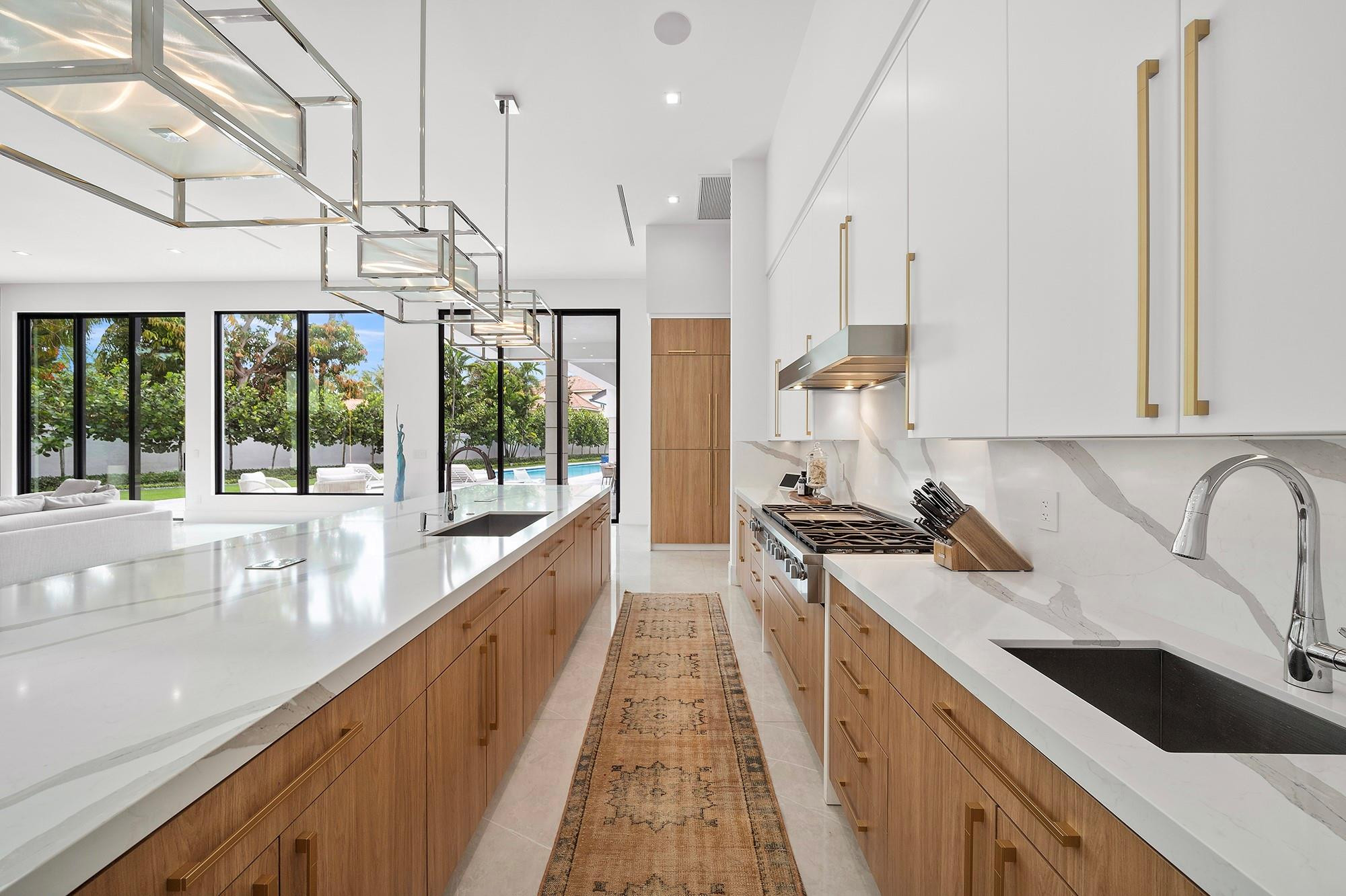 231 Thatch Palm Drive Boca Raton, FL 33432 - Photo 17 of 99 Photo 17