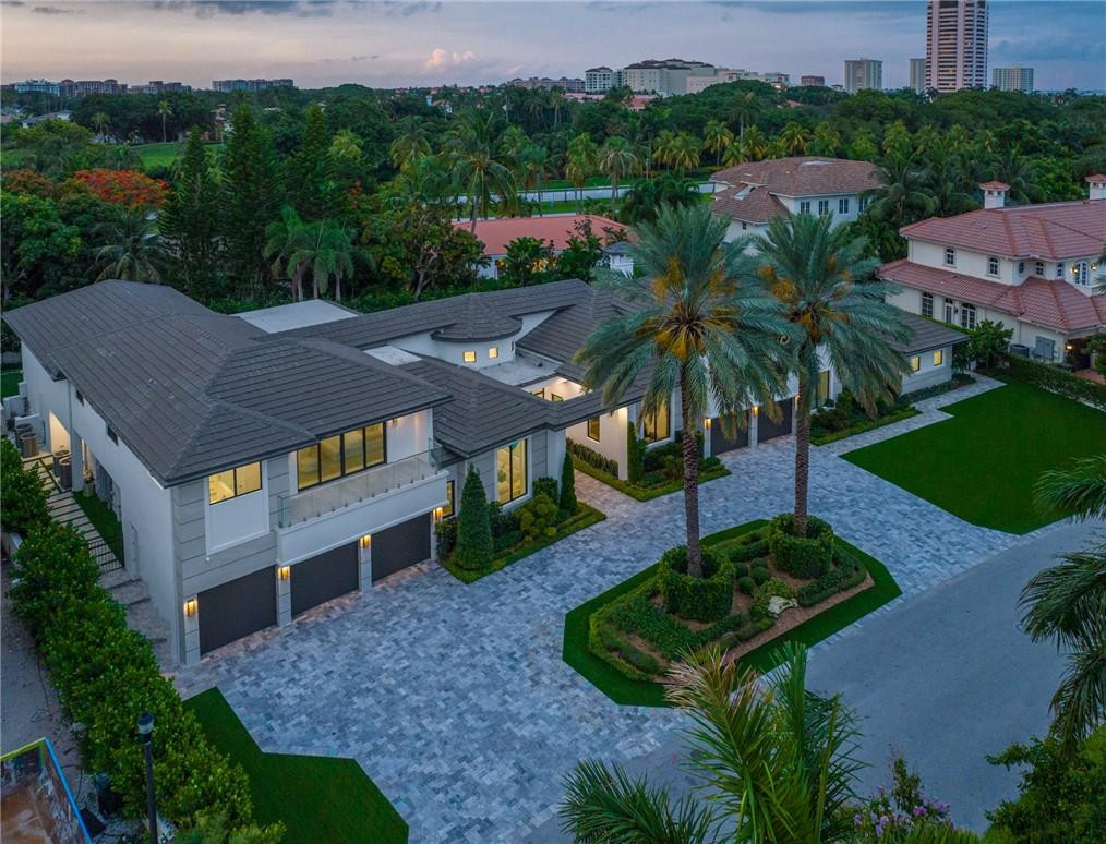 231 Thatch Palm Drive Boca Raton, FL 33432 - Photo 4 of 99 Photo 4