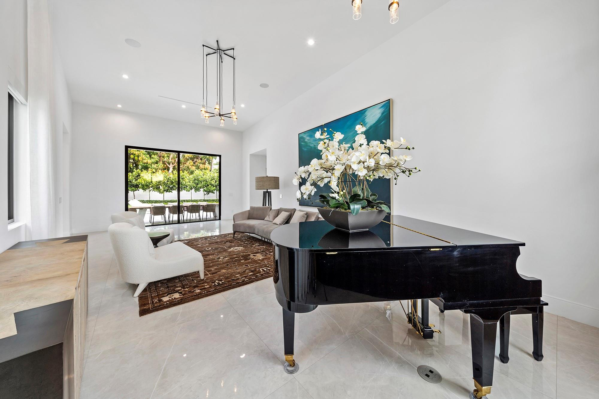 231 Thatch Palm Drive Boca Raton, FL 33432 - Photo 10 of 99 Photo 10