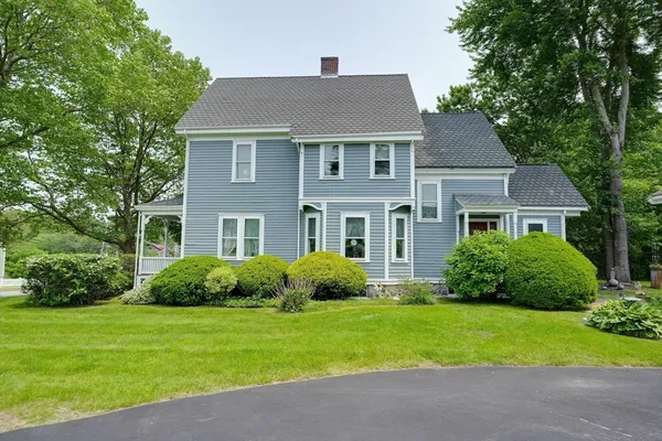 $714,900 | 70 West Main Street, Northborough, MA 01532