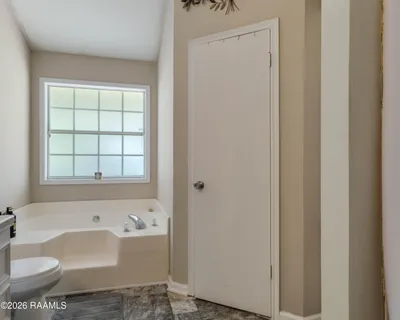 $325,000 | Undisclosed Address, Carencro, LA 70520