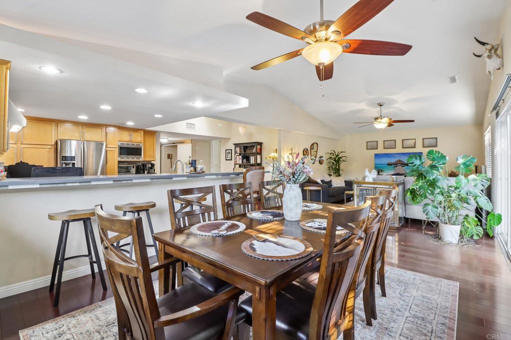 14304 Kendra Court Poway, CA 92064 - Photo 19 of 64