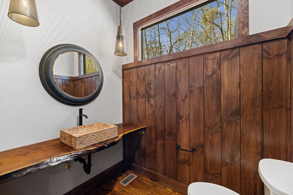 57 Deerfield Lane Blue Ridge, GA 30513 - Photo 27 of 38 Gallery Image 27