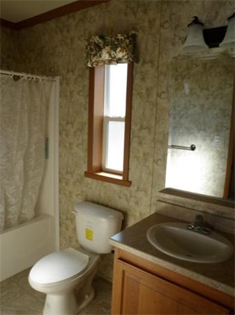 8 Swifts Beach Road, Unit 8 Wareham, MA 02571 - Photo 6 of 6 Gallery Image 6