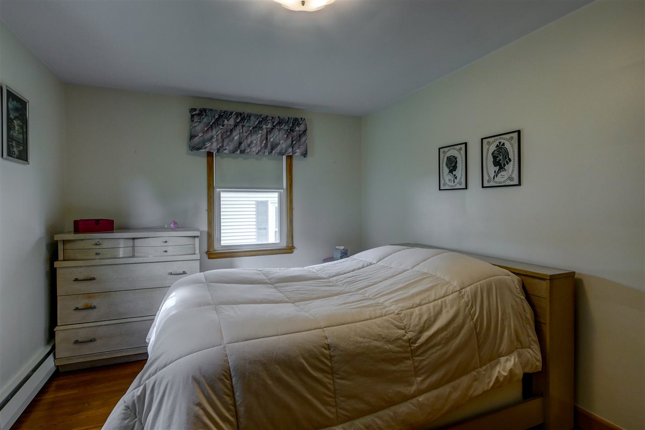 731 Howe Street Manchester, NH 03103 - Photo 7 of 11