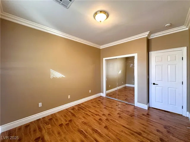 $2,450 | 271 Tayman Park Avenue, Las Vegas, NV 89148