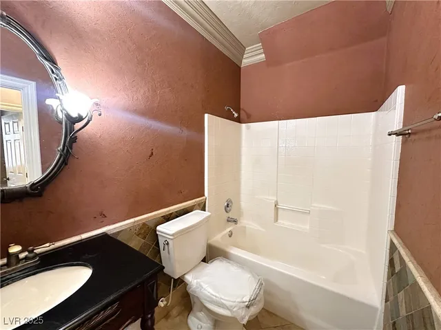 $2,450 | 271 Tayman Park Avenue, Las Vegas, NV 89148