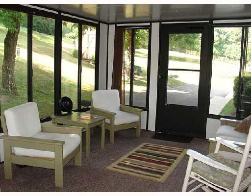 136 Galley Road Canonsburg, PA 15317 - Photo 9 of 17 Other. Sun Room