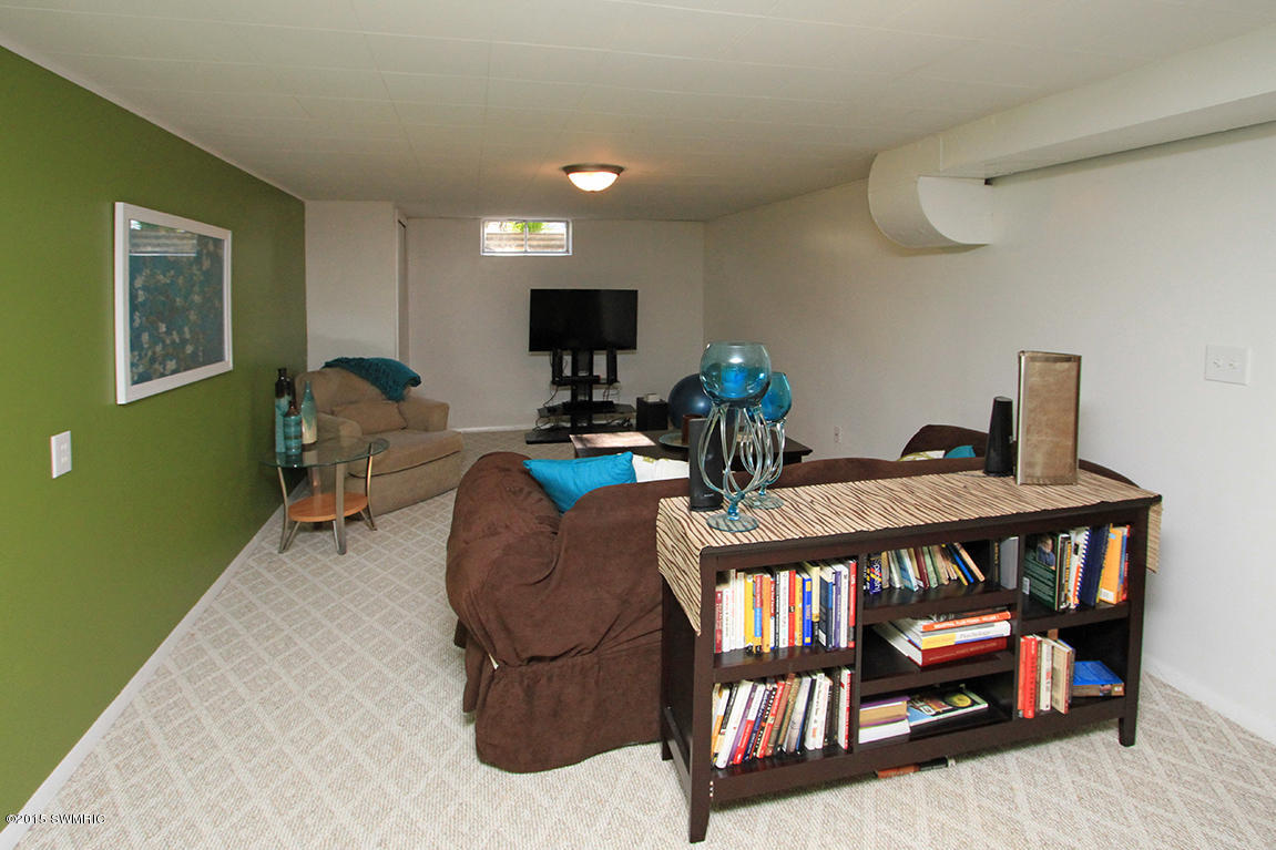 4308 Grand Prairie Road Kalamazoo, MI 49006 - Photo 12 of 18 Grand Prairie_19