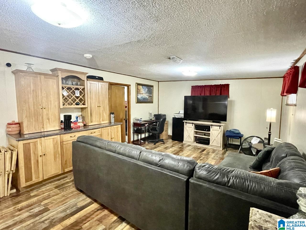 1636 17th Place Southwest Birmingham, AL 35211 - Photo 3 of 24