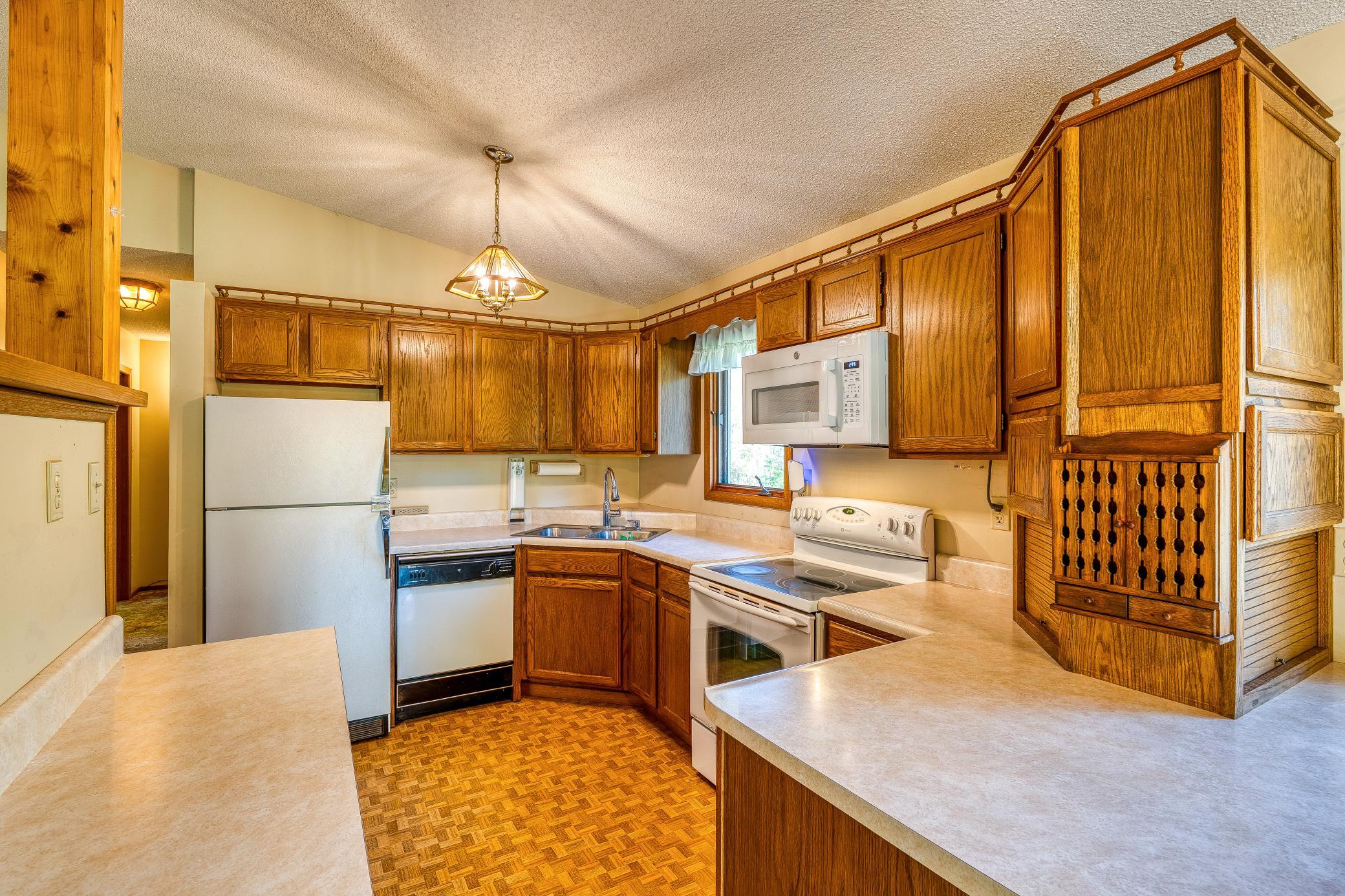 9330 Country Club Road Northeast Bemidji, MN 56601 - Photo 9 of 92 Gallery Image 9