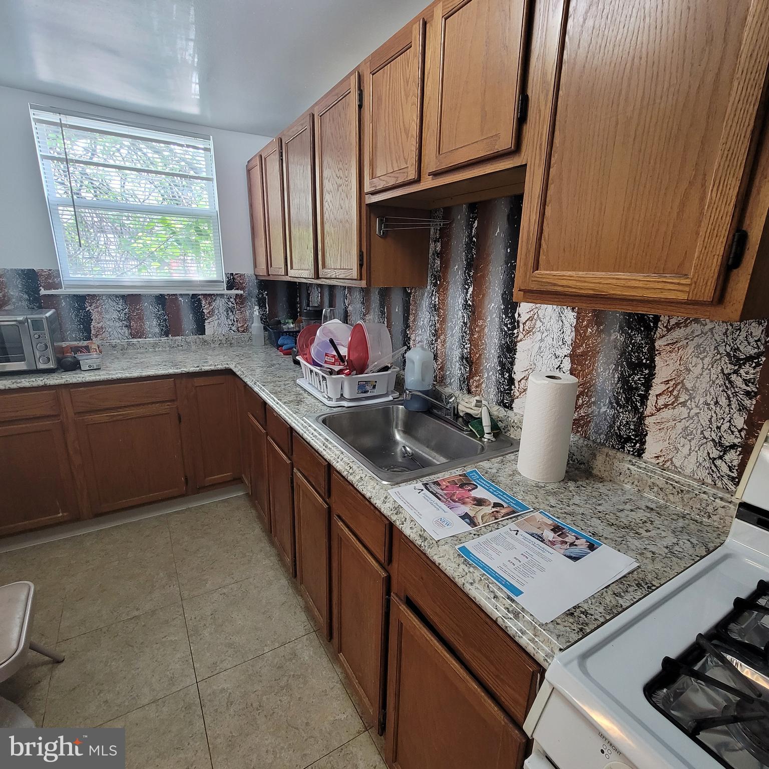 7804 Fayette Street Philadelphia, PA 19150 - Photo 13 of 40
