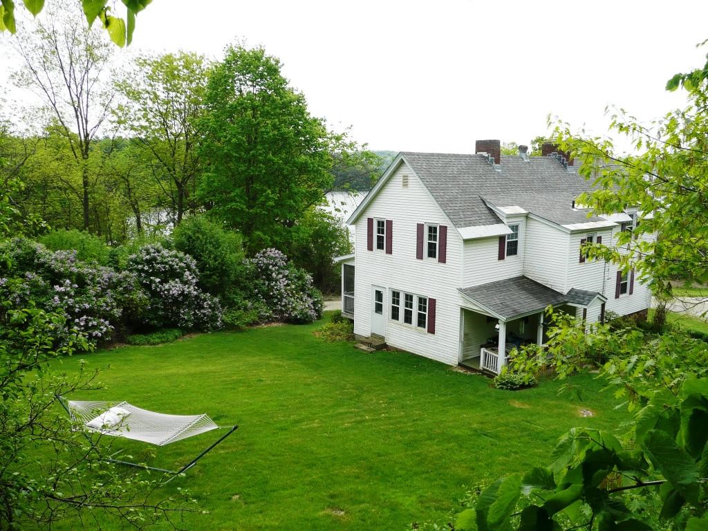 1244 Braeloch Road Colchester, VT 05446 - Photo 17 of 33 Gallery Image 17