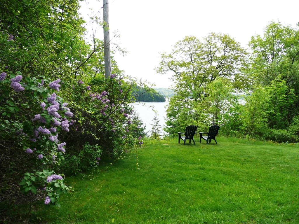 1244 Braeloch Road Colchester, VT 05446 - Photo 18 of 33 Gallery Image 18