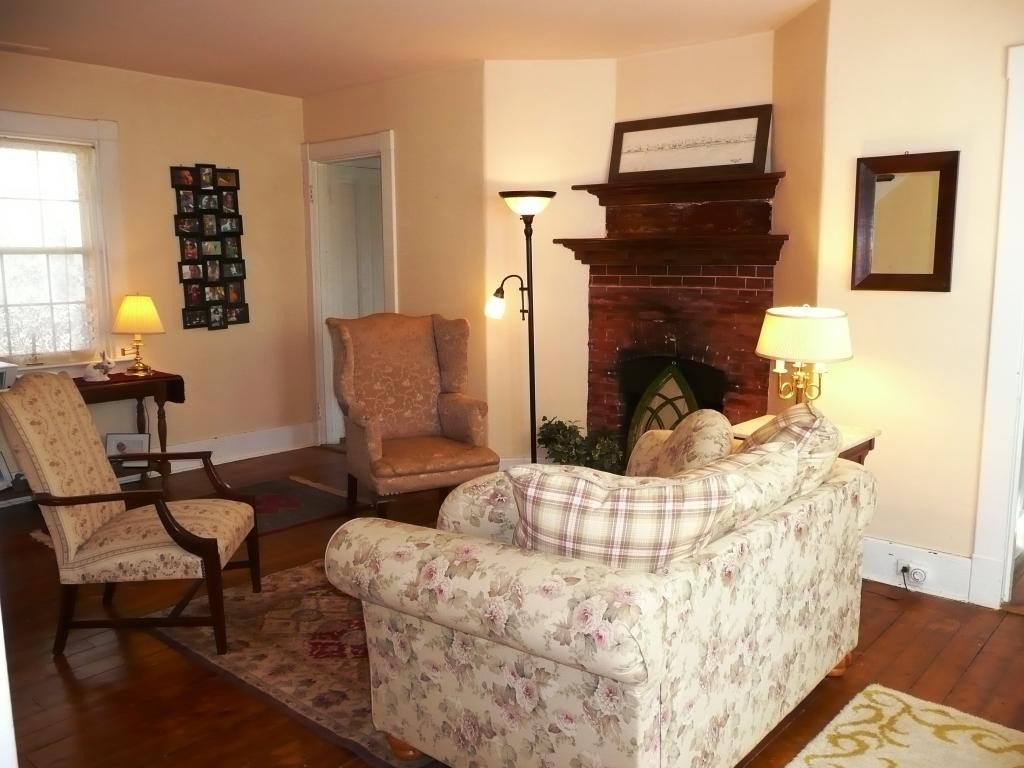 1244 Braeloch Road Colchester, VT 05446 - Photo 8 of 33 Gallery Image 8