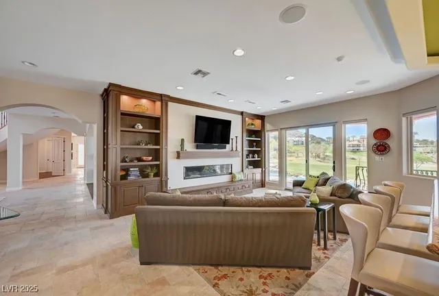 $3,500,000 | 2 Camino Barcelona Place, Henderson, NV 89011