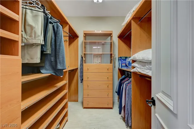 $3,500,000 | 2 Camino Barcelona Place, Henderson, NV 89011