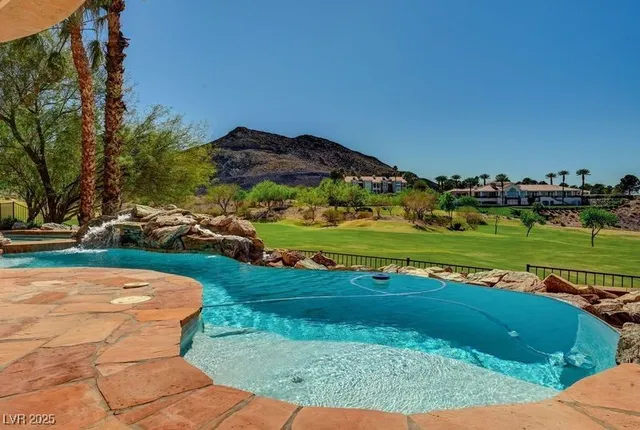 $3,500,000 | 2 Camino Barcelona Place, Henderson, NV 89011