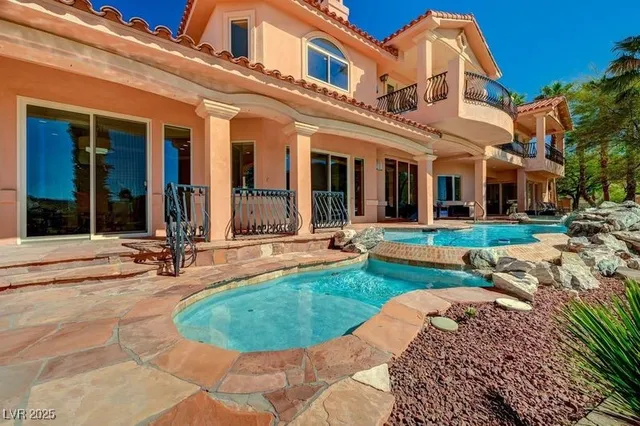 $3,500,000 | 2 Camino Barcelona Place, Henderson, NV 89011