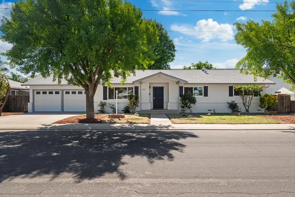 $485,000 | 2707 Warwick Lane, Modesto, CA 95350