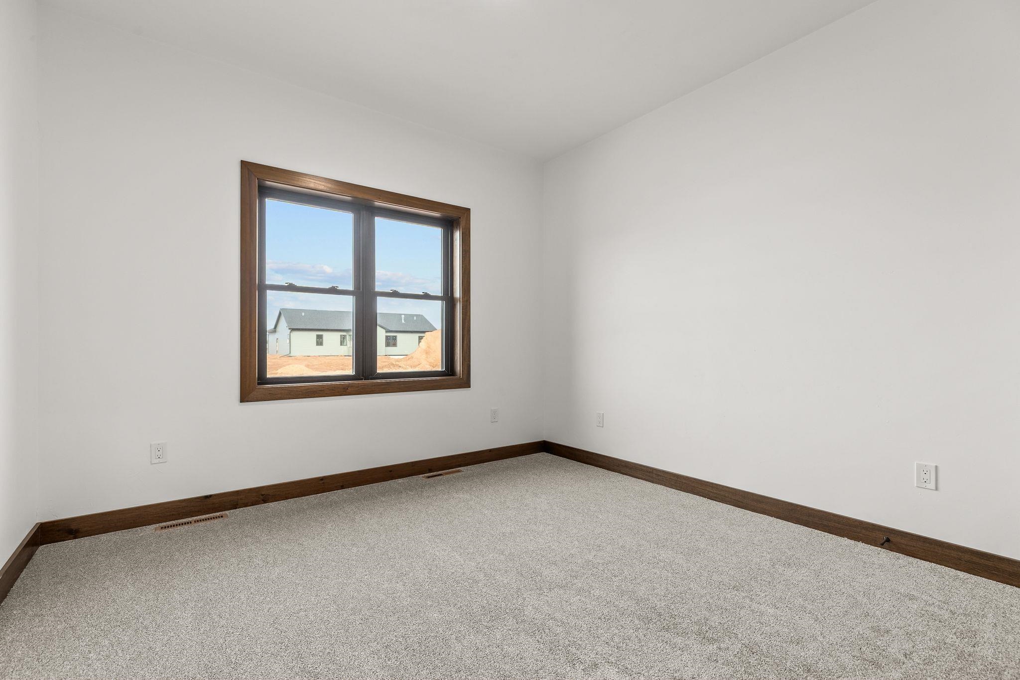 N9265 Anton Court Appleton, WI 54915 - Photo 34 of 46