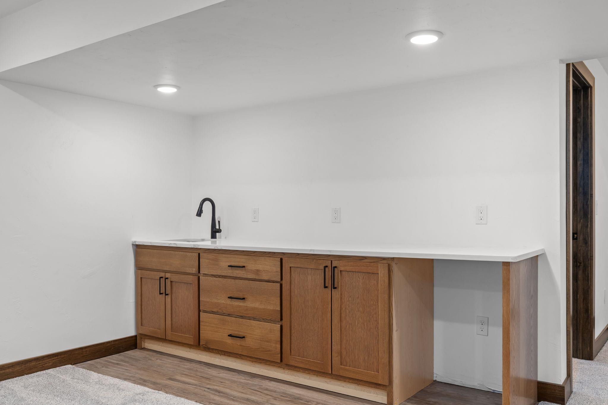 N9265 Anton Court Appleton, WI 54915 - Photo 40 of 46