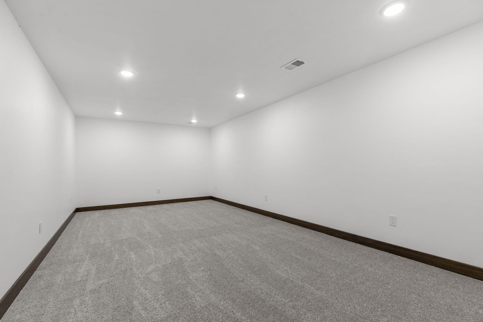 N9265 Anton Court Appleton, WI 54915 - Photo 43 of 46