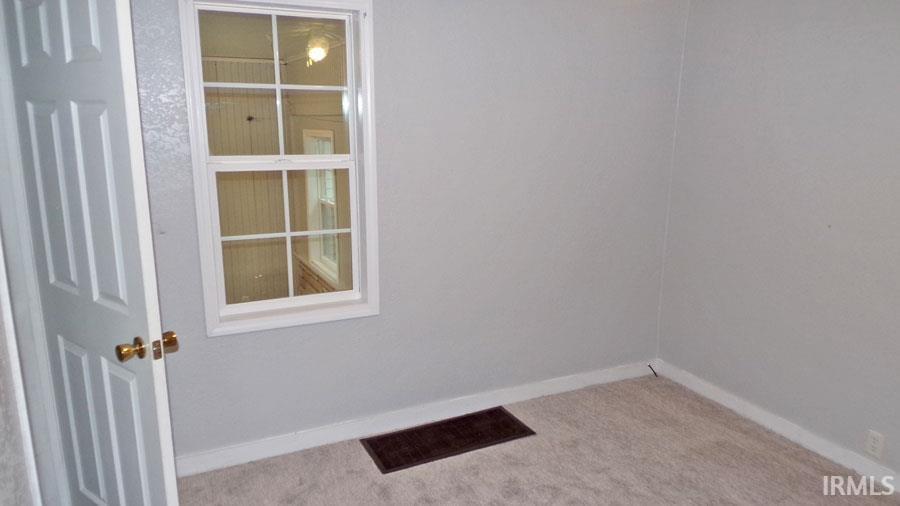 3658 Junkins Road Vincennes, IN 47591 - Photo 13 of 22 Gallery Image 13