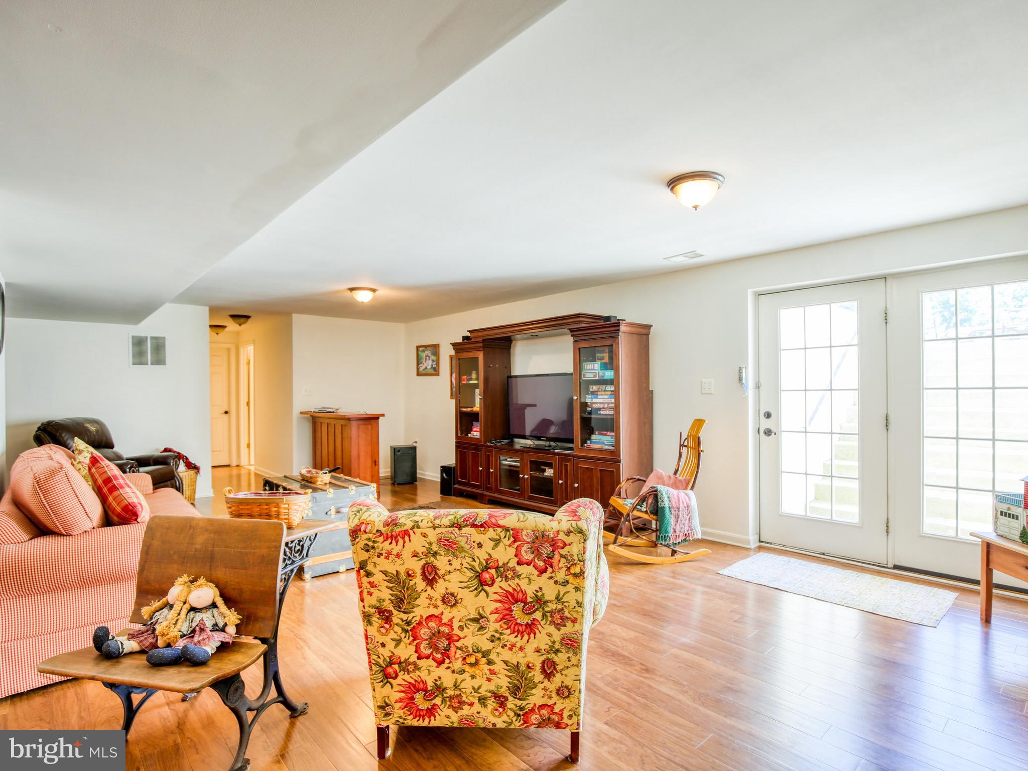 314 Woodrow Road Winchester, VA 22602 - Photo 39 of 57 Gallery Image 39