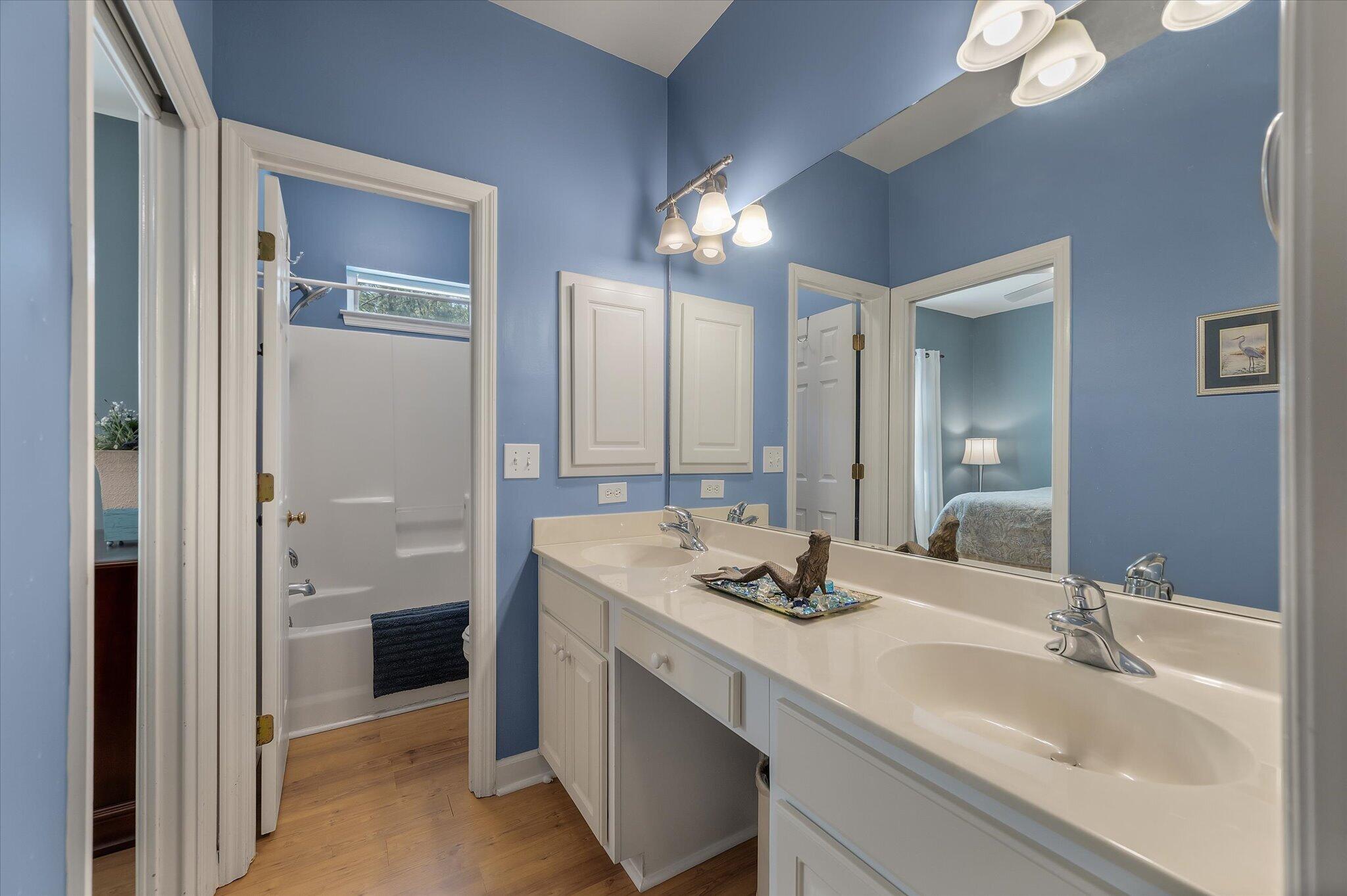 3464 Billings Street Mount Pleasant, SC 29466 - Photo 21 of 46 Primary Bathroom