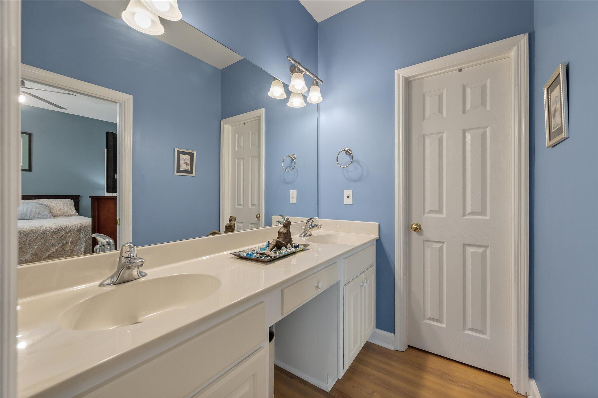 3464 Billings Street Mount Pleasant, SC 29466 - Photo 23 of 46 Primary Bathroom