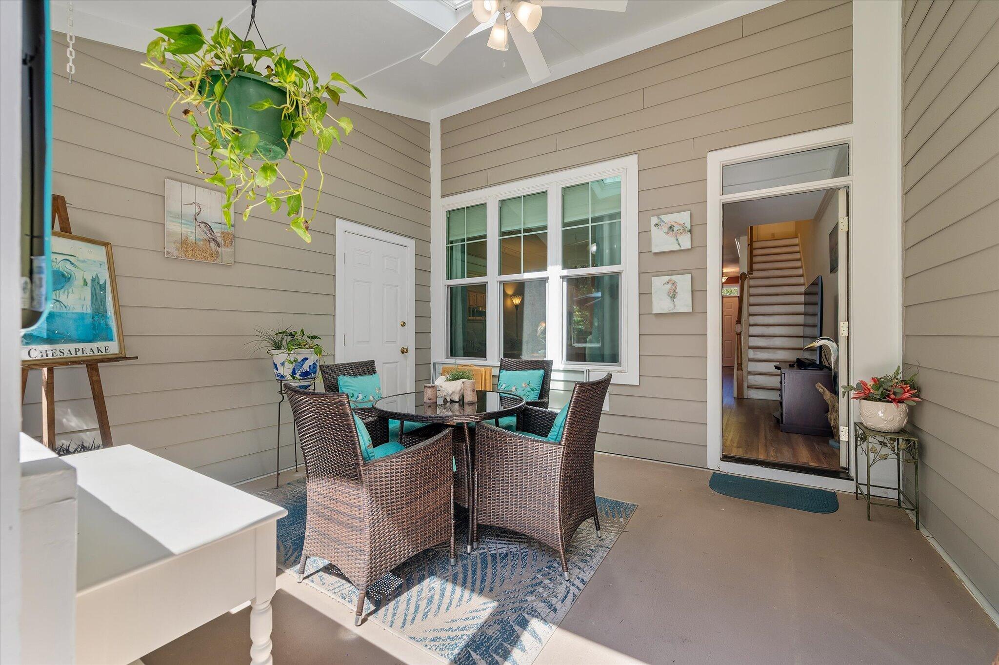 3464 Billings Street Mount Pleasant, SC 29466 - Photo 27 of 46 Sunroom / Screened Porch