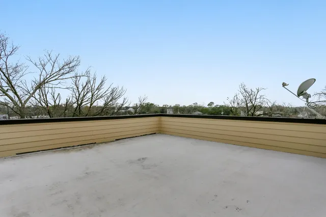 $3,000 | 306 Enid Street, Unit A, Houston, TX 77009