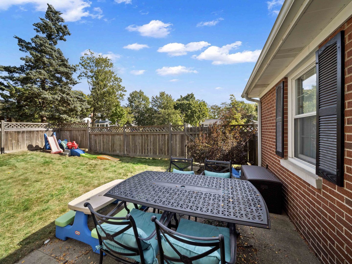 1100 Raleigh Road Glenview, IL 60025 - Photo 32 of 39
