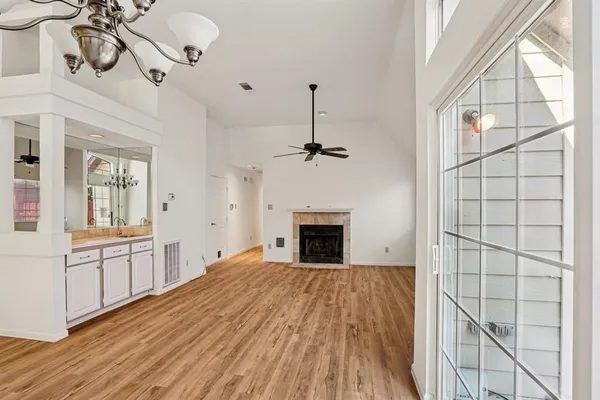 $2,500 | 401 Dakota Trail, Irving, TX 75063