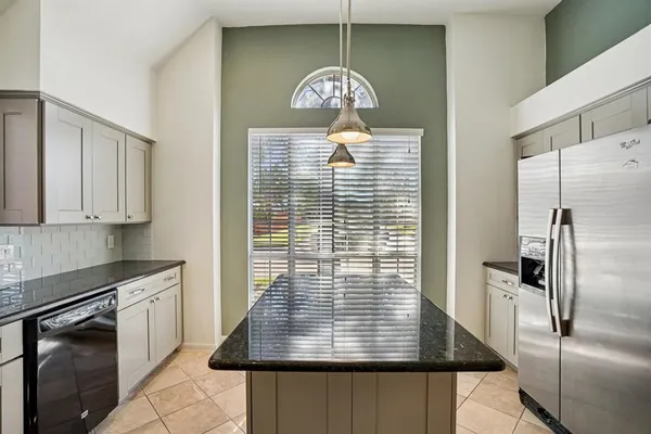 $2,500 | 401 Dakota Trail, Irving, TX 75063