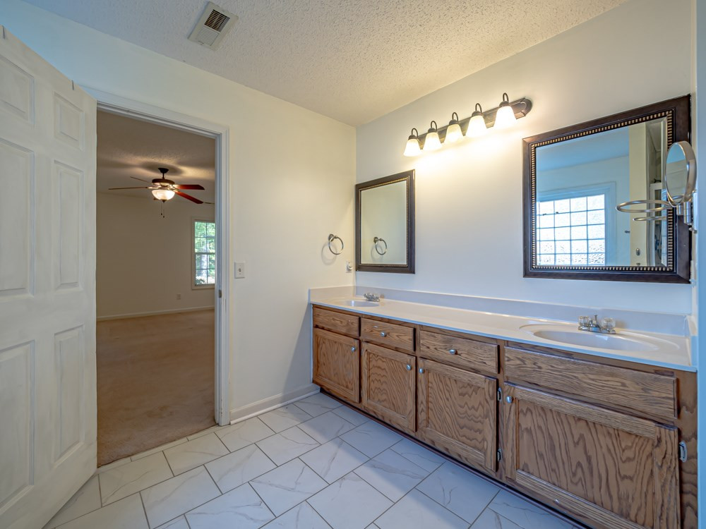 2135 Hobbit Way Sumter, SC 29153 - Photo 29 of 42