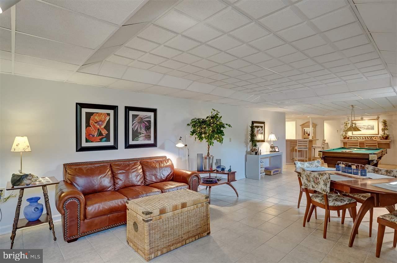 4305 Crestview Road Harrisburg, PA 17112 - Photo 19 of 25 Gallery Image 19