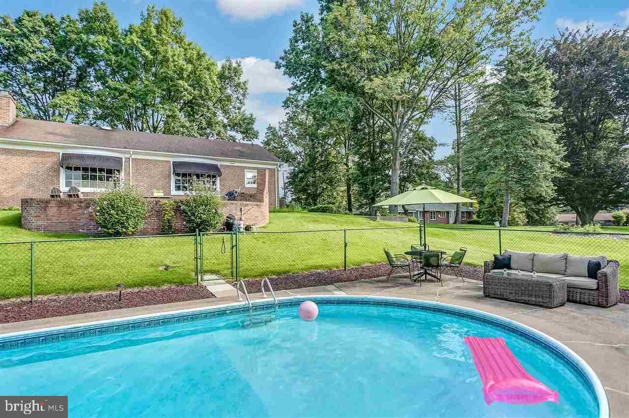 4305 Crestview Road Harrisburg, PA 17112 - Photo 22 of 25 Gallery Image 22