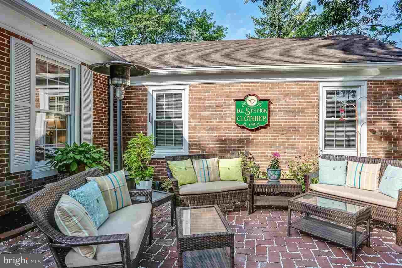 4305 Crestview Road Harrisburg, PA 17112 - Photo 4 of 25 Gallery Image 4