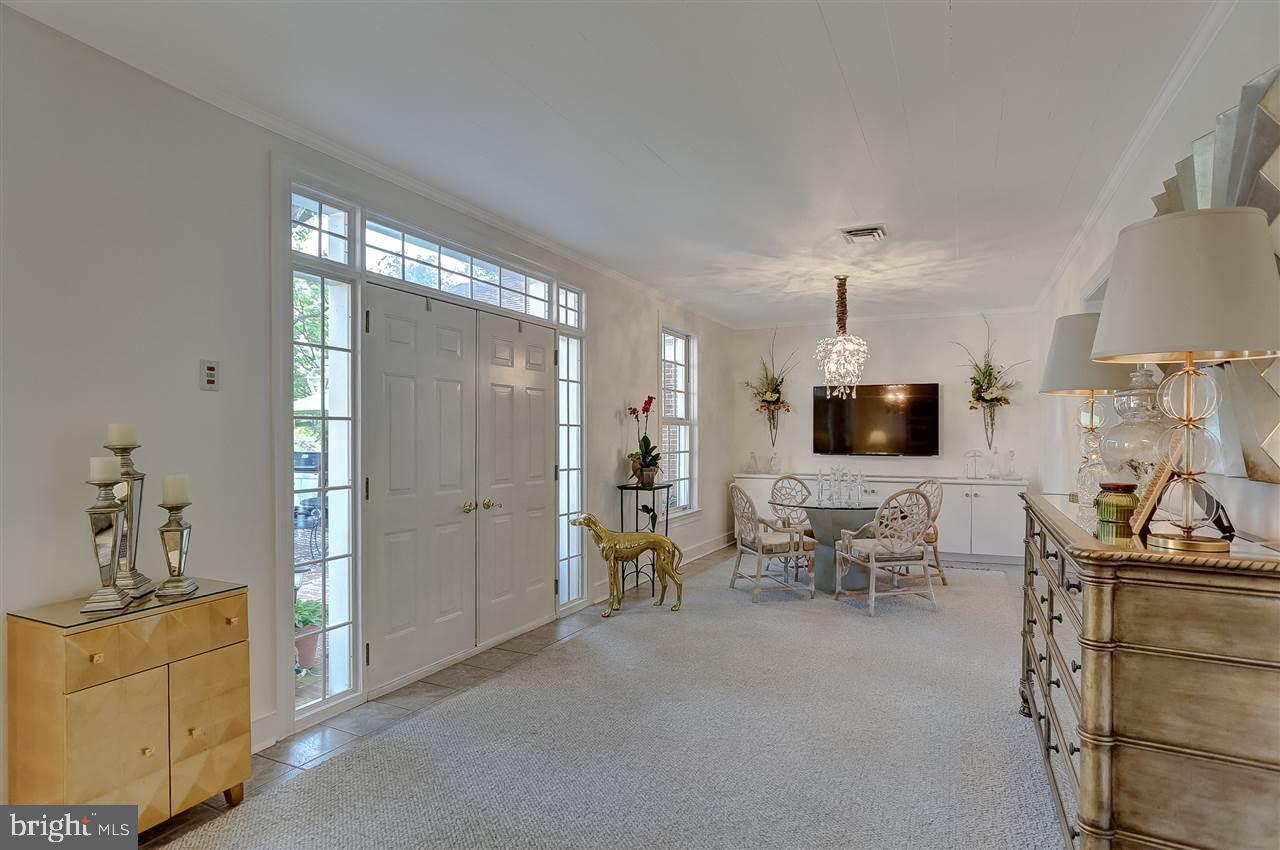 4305 Crestview Road Harrisburg, PA 17112 - Photo 6 of 25 Gallery Image 6