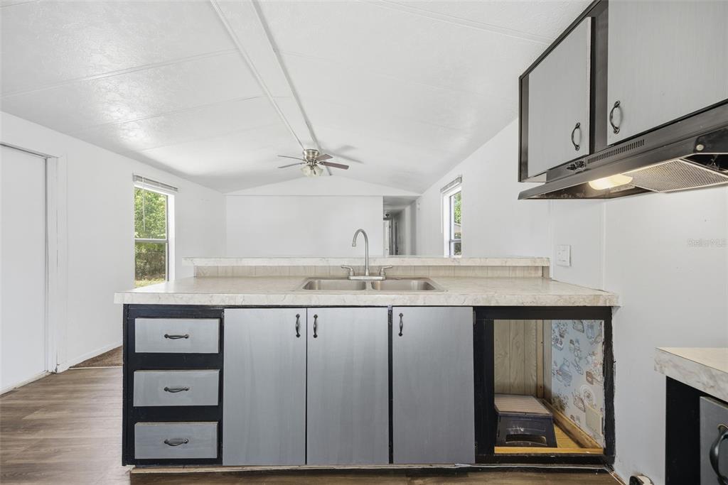11410 Thomas Road Seffner, FL 33584 - Photo 53 of 75