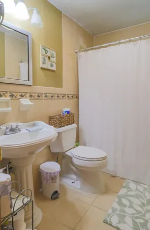 $644,999 | 163 Floyd Street, Brentwood, NY 11717