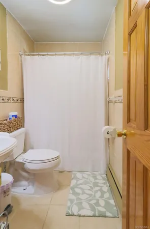 $644,999 | 163 Floyd Street, Brentwood, NY 11717