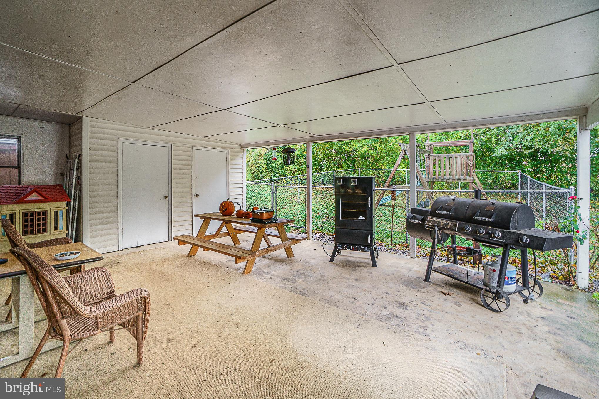 2033 West Trindle Road Carlisle, PA 17013 - Photo 3 of 25 Gallery Image 3