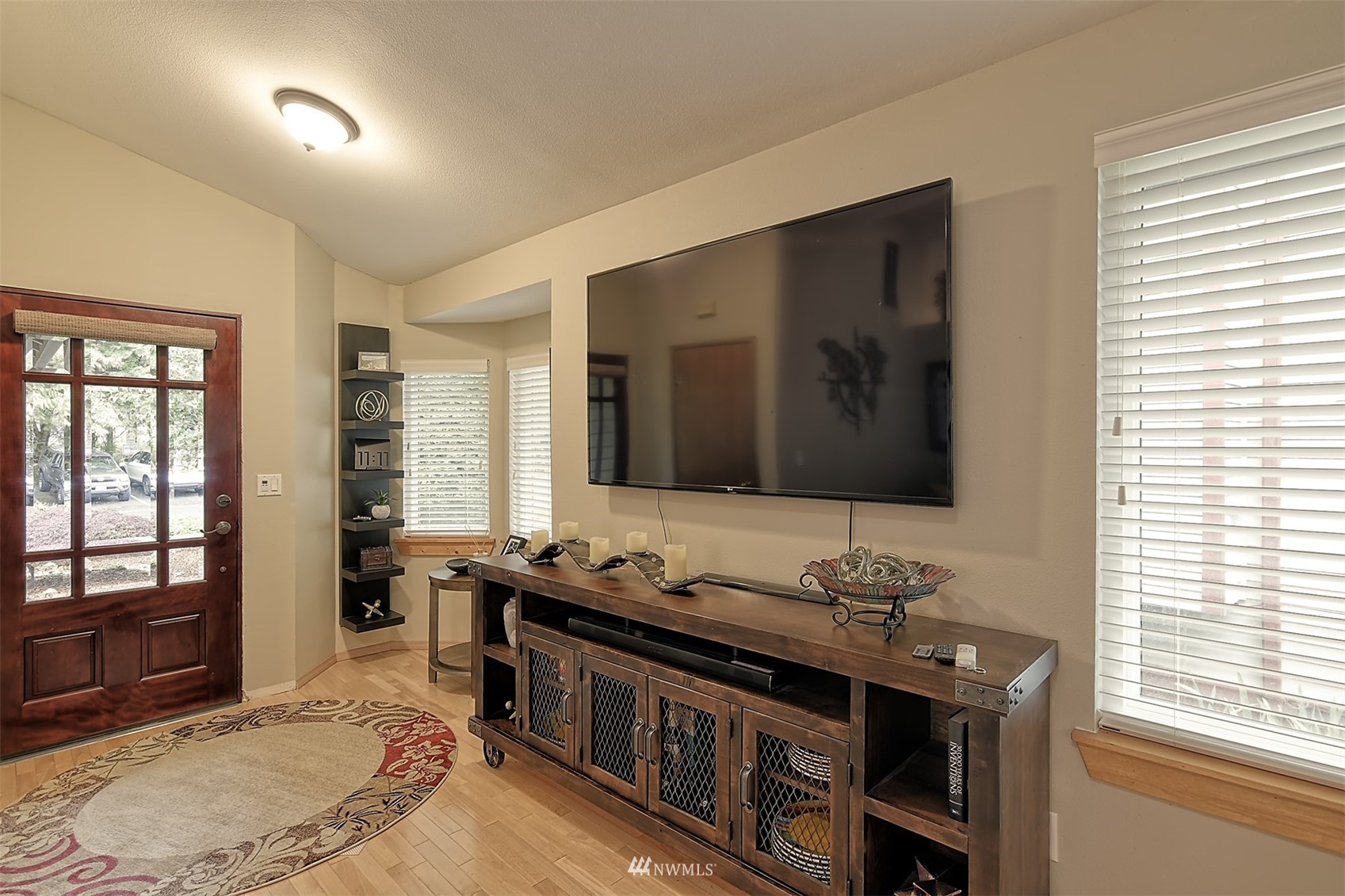 2340 Southeast 8th Place Renton, WA 98057 - Photo 12 of 25 Gallery Image 12