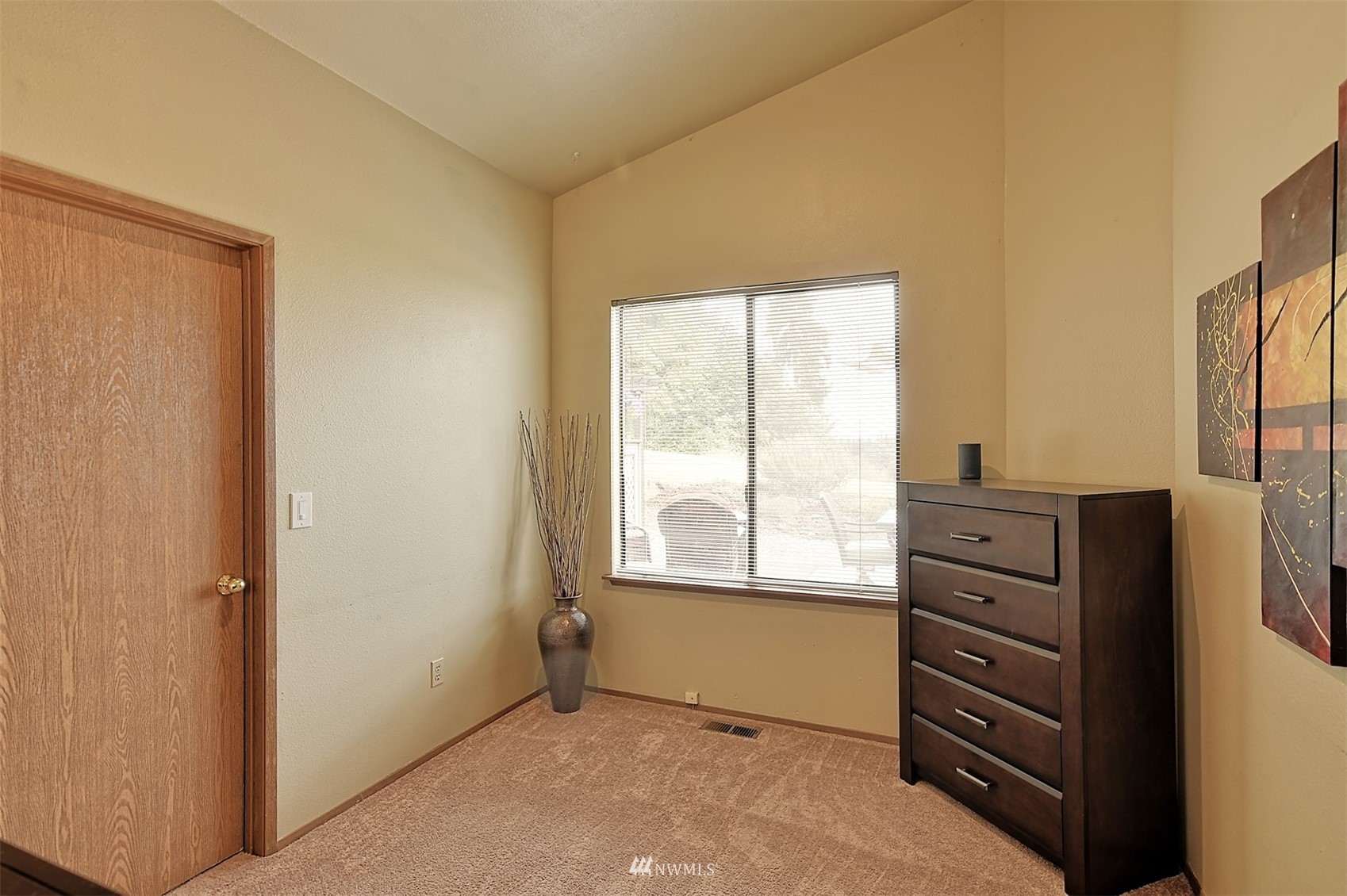 2340 Southeast 8th Place Renton, WA 98057 - Photo 19 of 25 Gallery Image 19