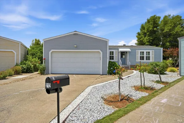$429,000 | 212 Julie Place, Napa, CA 94558